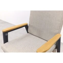 VDG Solaro Verstelbare Dining Tuinstoel - Light Rope / Teak Arm -Meubelwinkel 6c9132d2fcc34fc7bfa49997e3a370c9