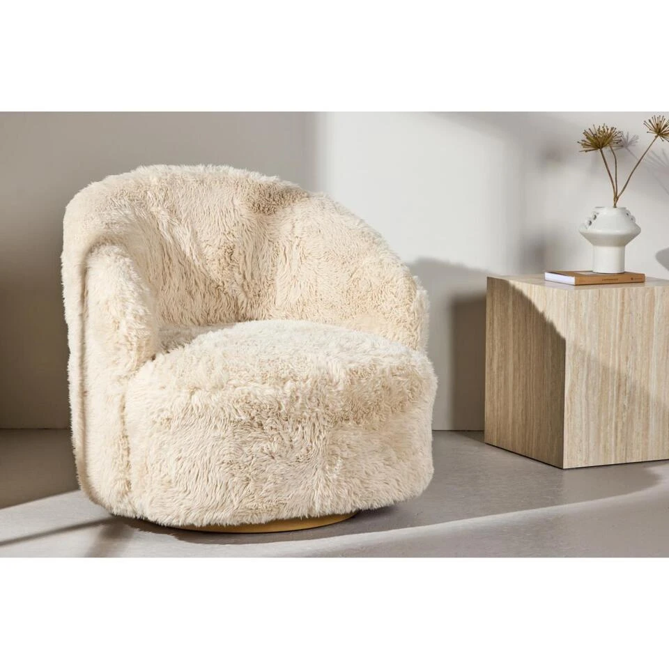 Svea - Mehta Fauteuil - Fake Fur - Beige 4 Svea - Mehta Fauteuil - Fake Fur - Beige - Afbeelding 2