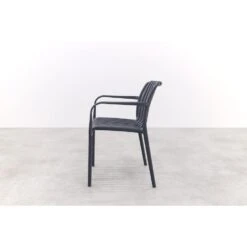 Stripe Stapelbare Tuinstoel - Antraciet -Meubelwinkel e4cc0568c2c6488fb1a59a953b559e69